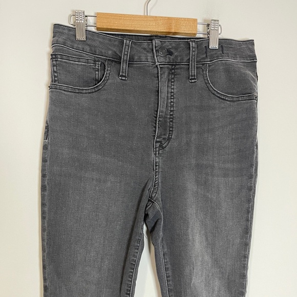 Madewell Jeans Size 27 Ash Black Curvy High Rise Skinny Distressed Denim Bottoms - Picture 5 of 13